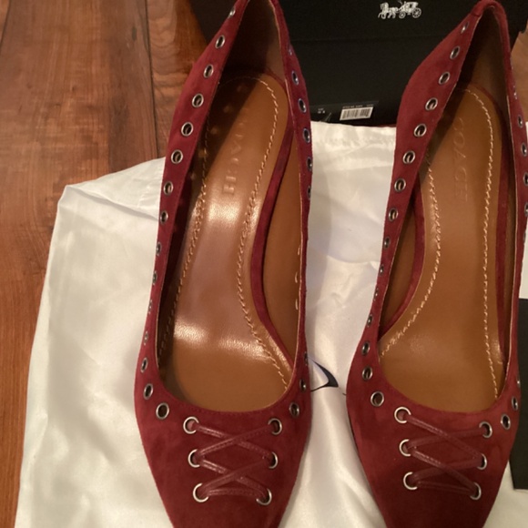 Coach Varik Pump 85 mm Suede Merlot - Picture 9 of 10